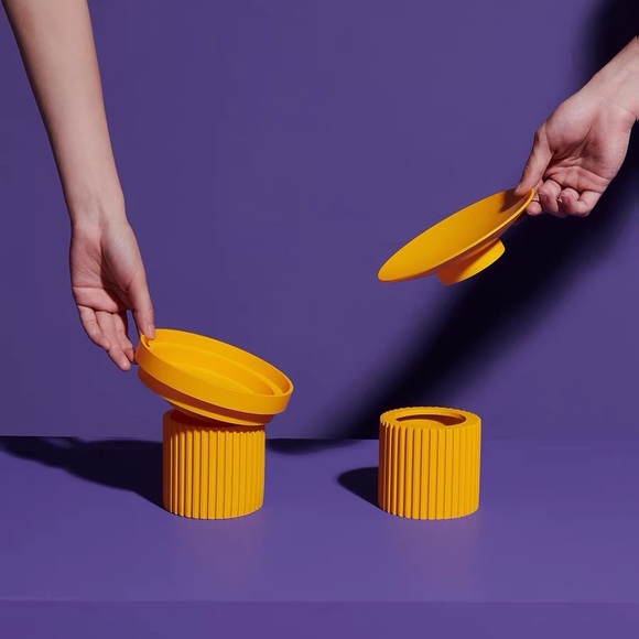 Purrre elevated pet bowl protecting cervical spine & prevent spilling food - Picture 3 of 6